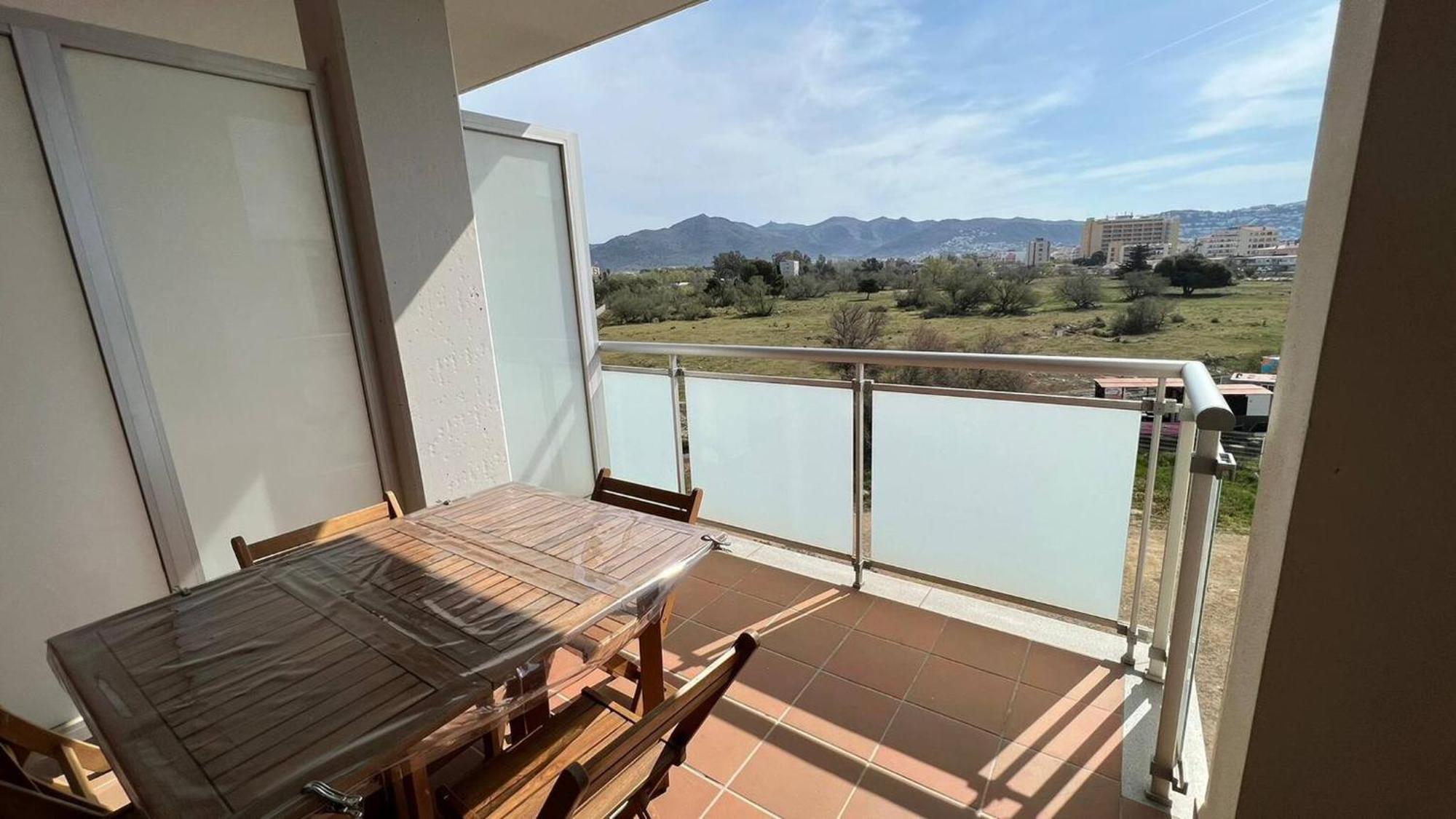 Apartamento Acogedor Con Piscina En Santa Margarita Roses Exterior foto